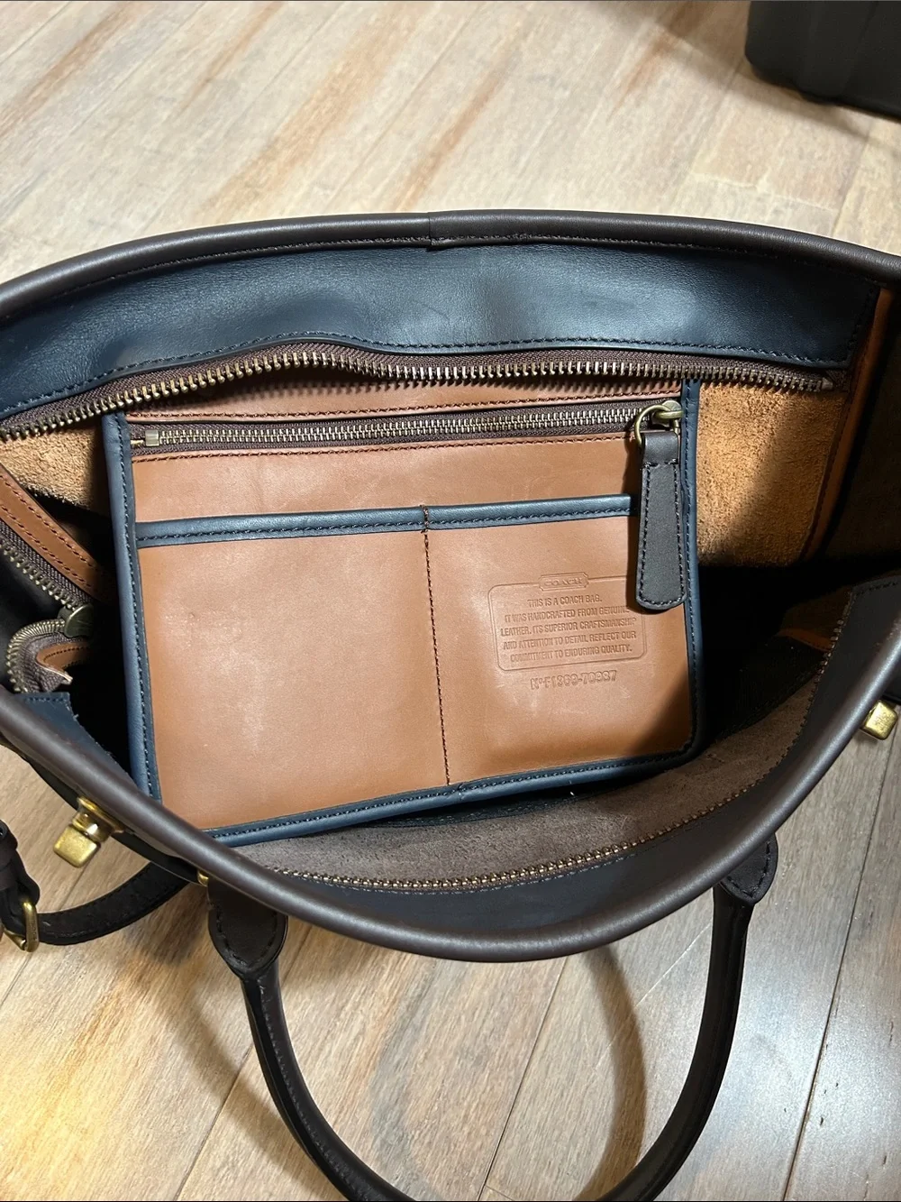 Coach legacy utility flap commuter bag unisex - Picture 10 of 16